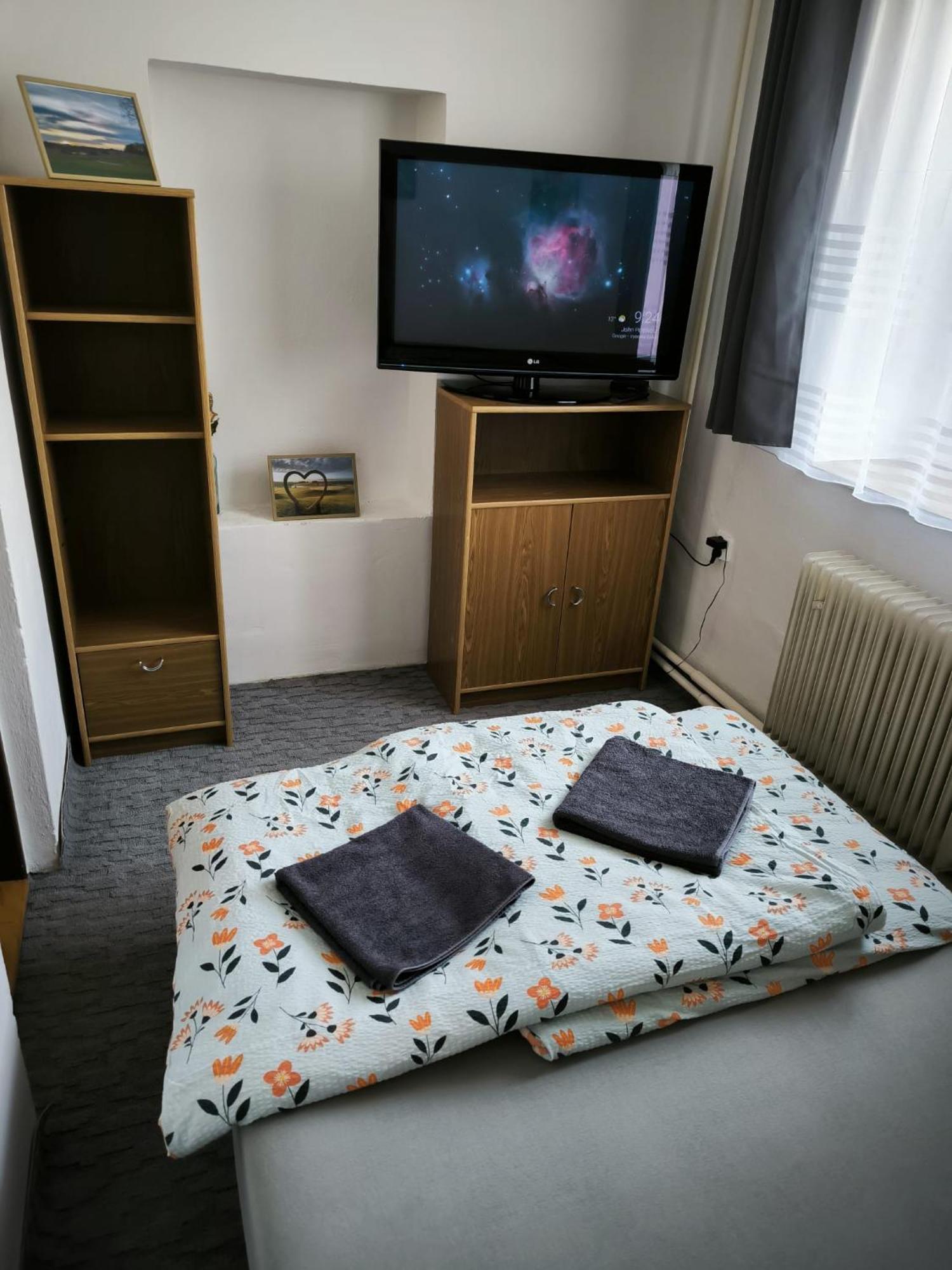 Apartman U Potoka Kestrany Luaran gambar